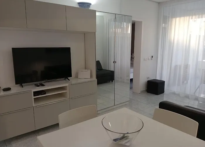 شقة Orita
